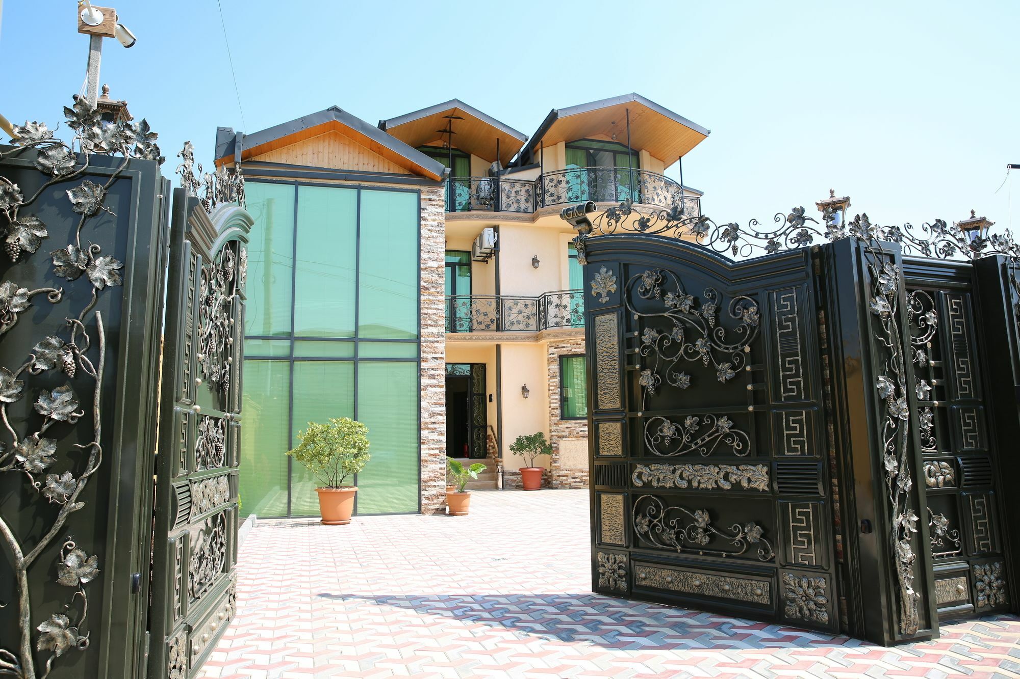 Gk Villa Tbilisi Exterior photo